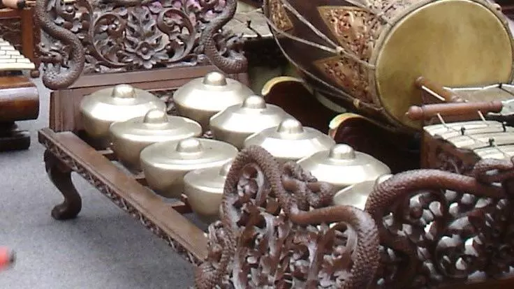 bate gamelan instr